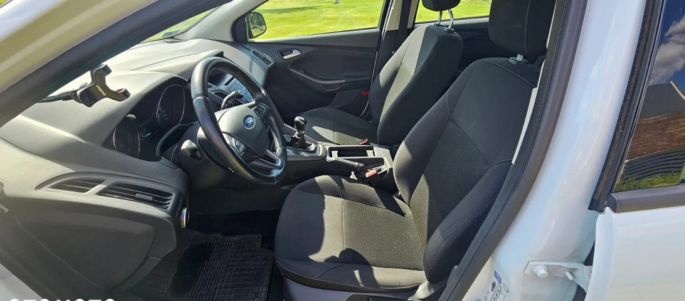 Ford Focus cena 39999 przebieg: 80700, rok produkcji 2017 z Góra małe 56